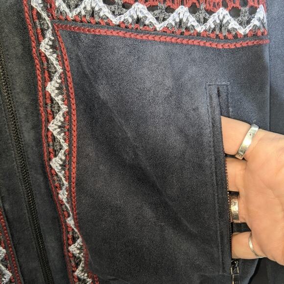 BCBG Max Azria Archer Crocheted Cape Jacket X Small Boho Festival Retro Inspired - Picture 9 of 10